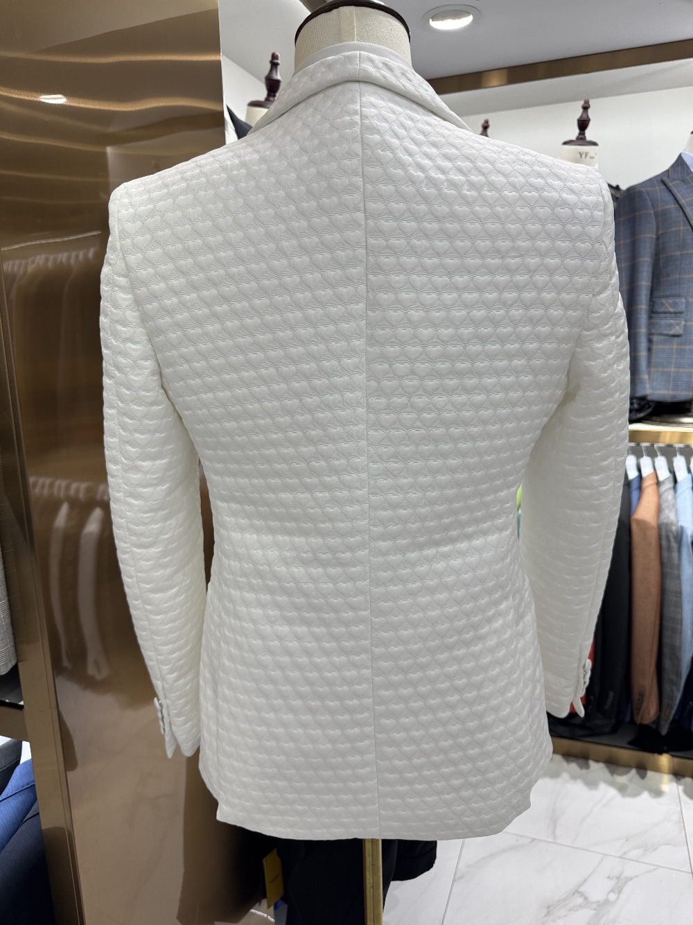 Mens Three Piece Jacquard Suit - Men'S Grooming Images incelemesi ve fiyatı